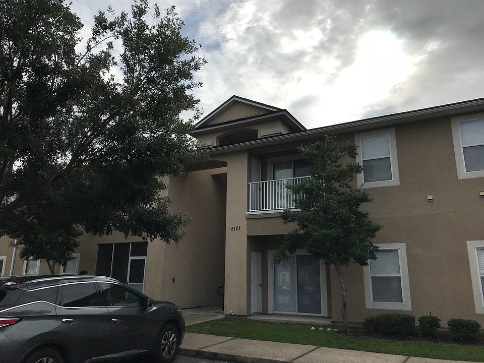 1st image of 5101 Playpen Dr Unit 12