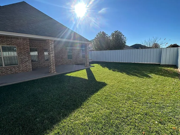 3724 Woodlark Rd — Photo 42