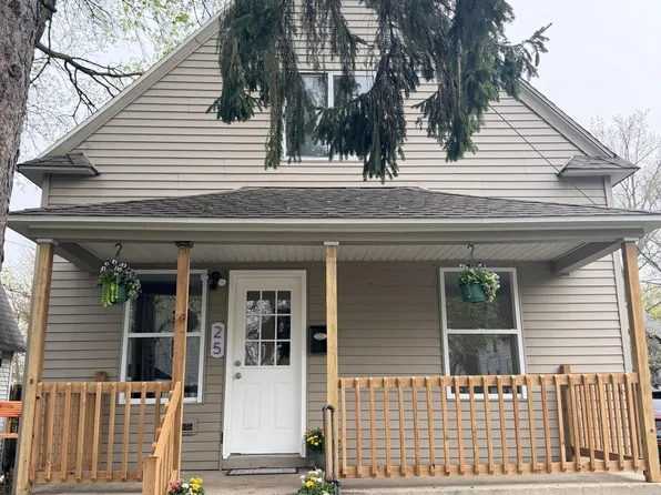 25 Palmer St NW, Grand Rapids, MI 49505