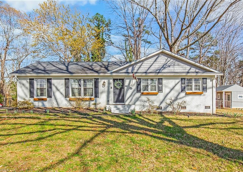 1st image of 225 Summerglen Dr