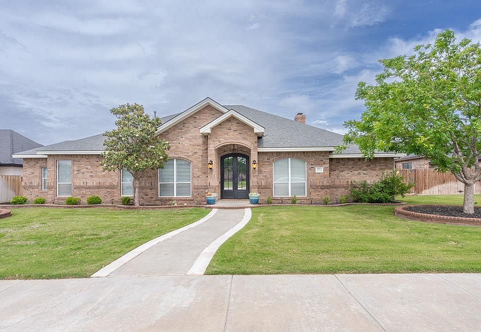 1st image of 1912 Jadewood Dr