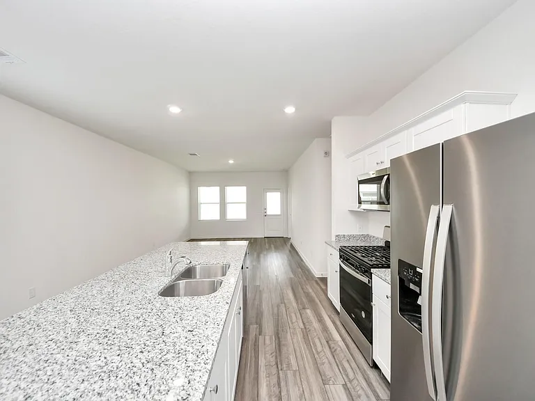 1907 Chiant Grove Ln — Photo 12
