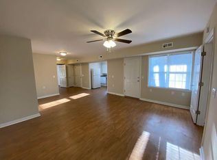 703 Carolina Ave APT 3A, New Bern, NC 28562