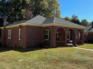215 Ware St, Greenwood, SC 29646