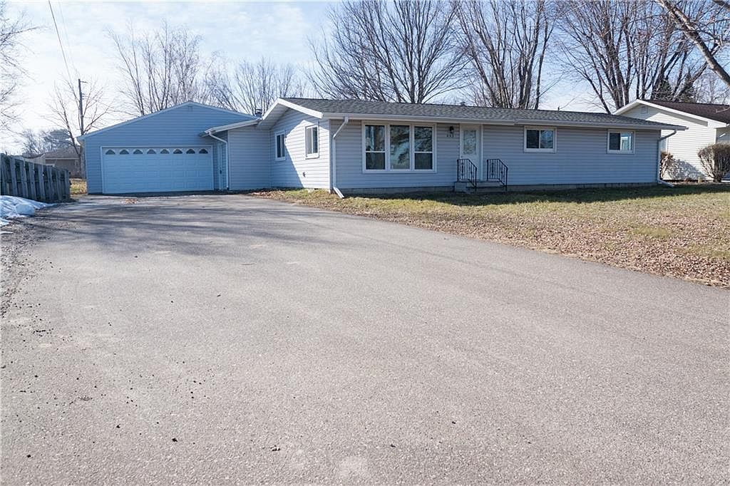443 West Mill Street, Mondovi, WI 54755 Zillow