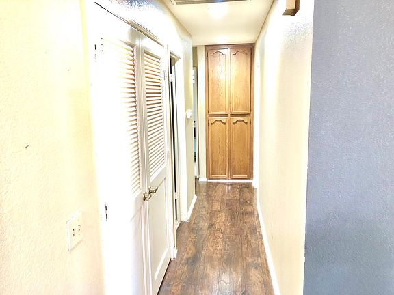 5th image of 15096 Whitekirk Dr