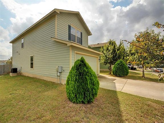 3rd image of 3501 Autumn Bay Dr