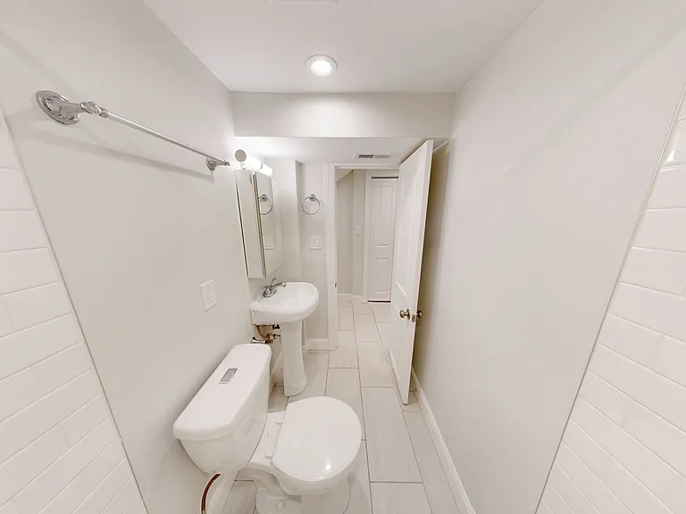 4023 New Hampshire Ave NW — Photo 11