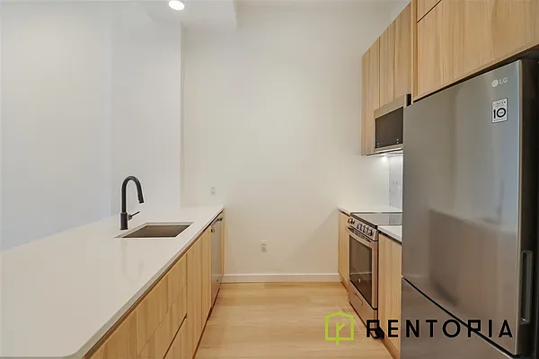 Rented by Rentopia | media 52