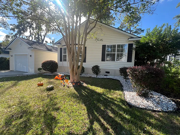 7 Wateree Ct — Photo 2