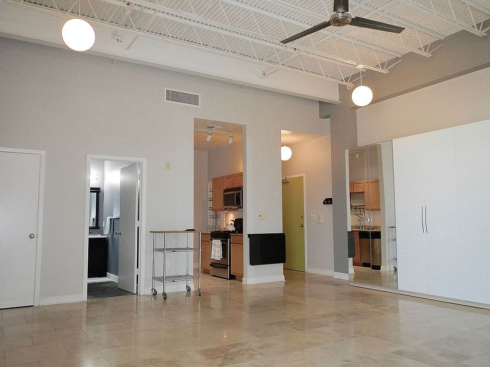 1st image of 2401 E 6th St Ste 1008