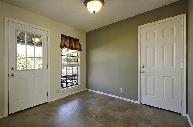 1113 Paint Brush Trl — Photo 13