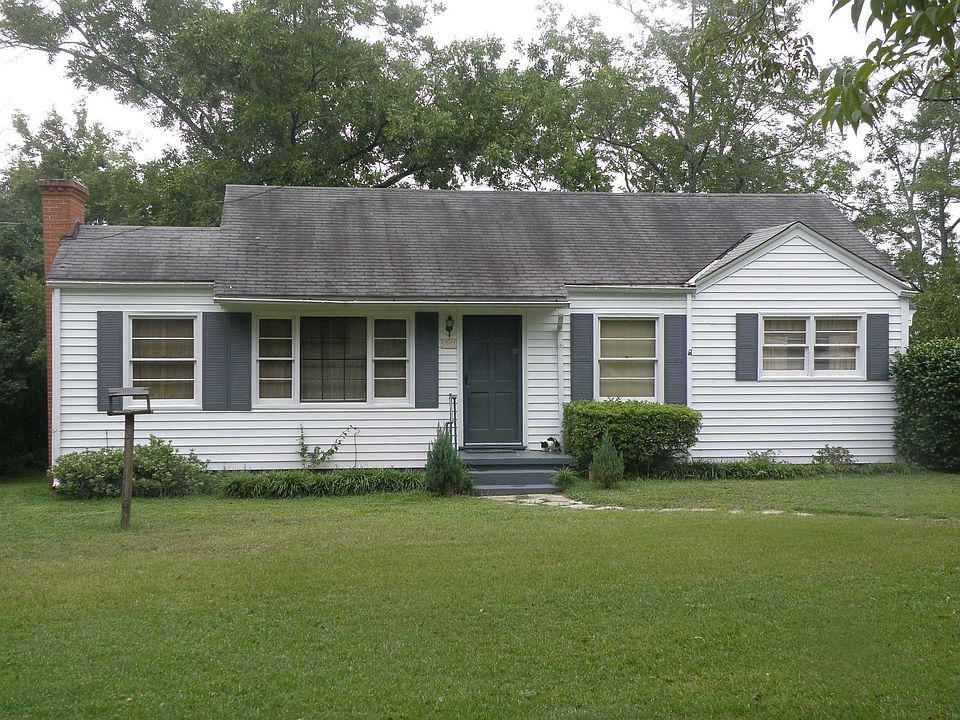 2nd image of 2809 Skyline Dr