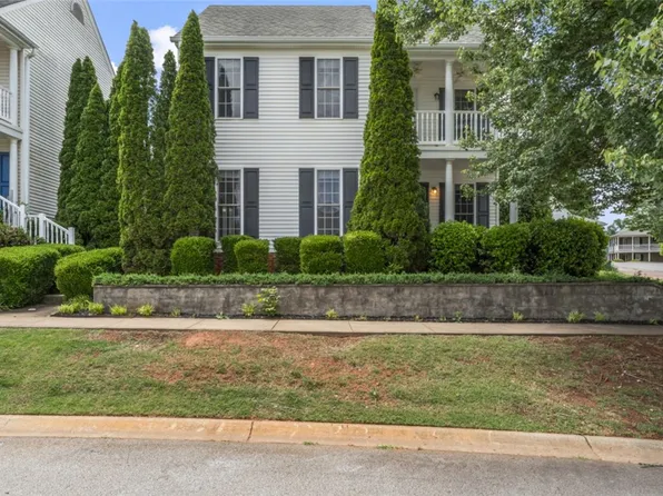 100 Homeplace Dr, Pendleton, SC 29670