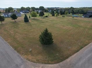 22108 Comet Ct, Monticello, IA 52310