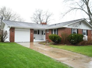 5281 Laura Ln, Greendale, WI 53129