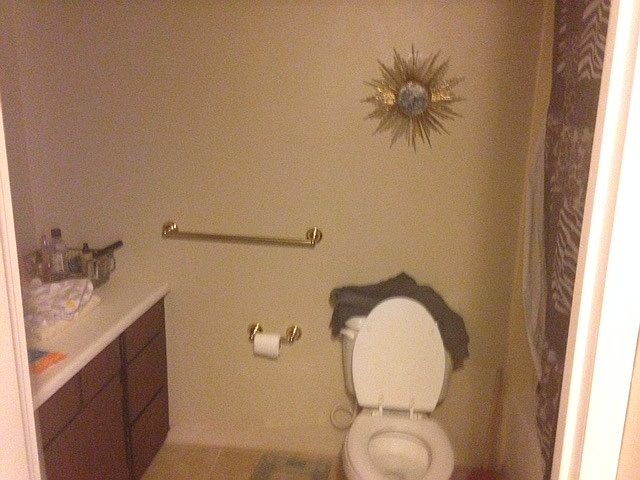 1st image of 2106 Kanawha Blvd E APT 724