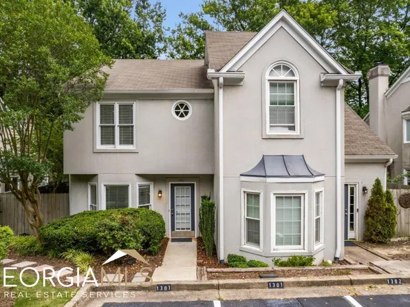 1301 Defoors Lndg NW, Atlanta, GA 30318