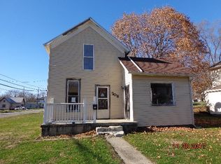 208 Grayston Ave, Huntington, IN 46750