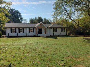 4018 N Arnold Mill Rd, Woodstock, GA 30188