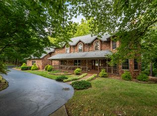 4621 E Starview Dr, Springfield, MO 65809