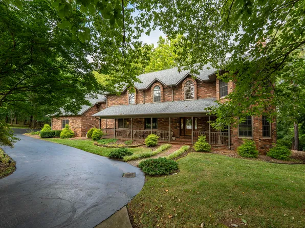 4621 E Starview Drive, Springfield, MO 65809
