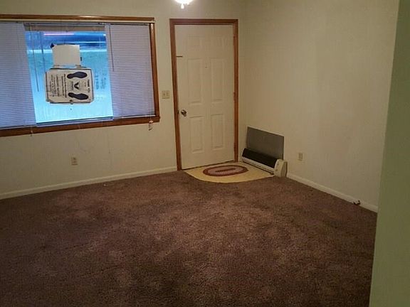 Entrance to living room apartment 102