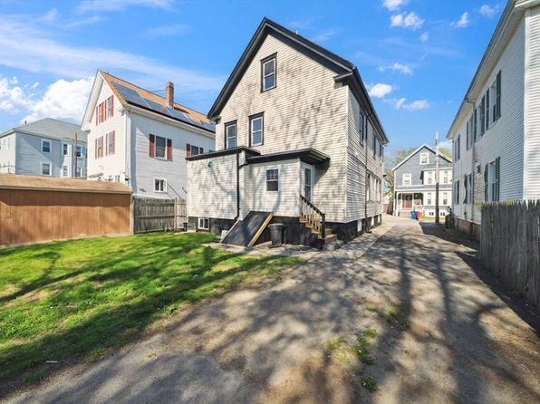 19 Richmond St, New Bedford, MA 02740
