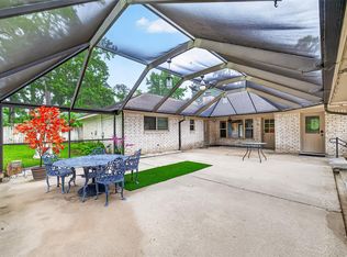 737 Holly Springs Dr, Conroe, TX 77302
