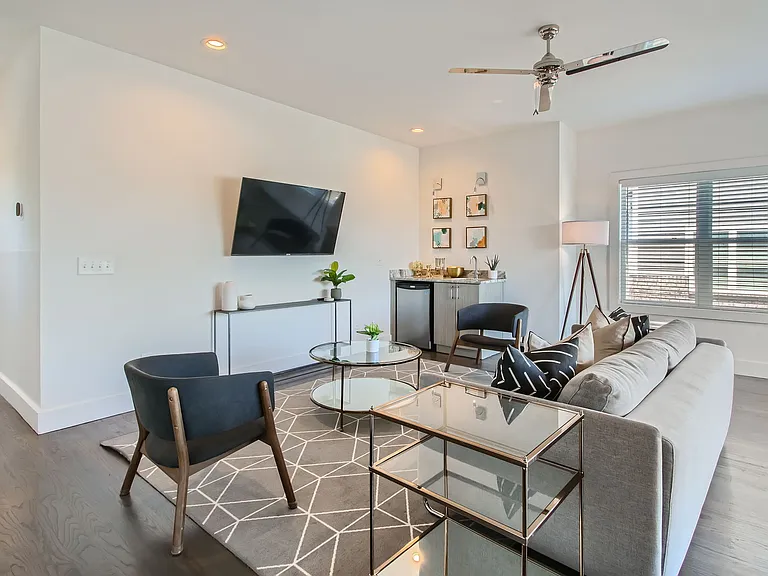 2709C Greystone Rd — Photo 30