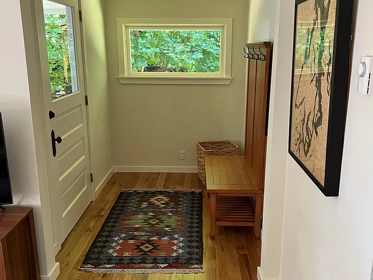 10214 SW Burton Dr — Photo 7