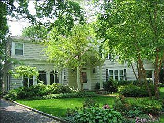 1st image of 54 Nassau Dr