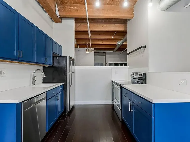700 Broadway Blvd #406 — Photo 12