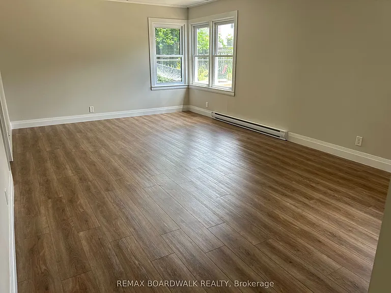 15 Butterfield Pl — Photo 5