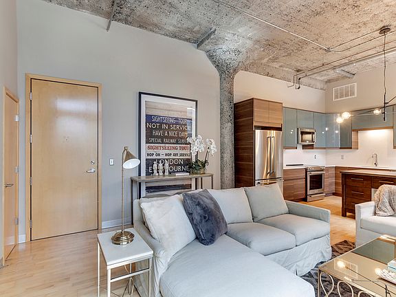 5th image of 521 7th St S #411