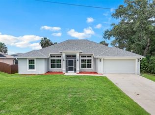 3457 NE 18th Pl, Cape Coral, FL 33909