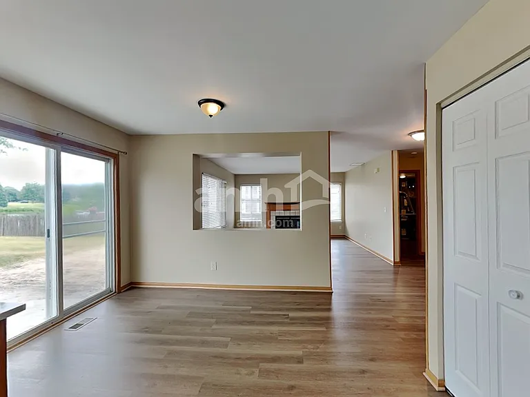 14233 S Hillsdale Ct — Photo 5