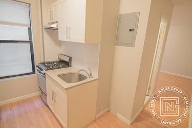 Rented by Nolita Group