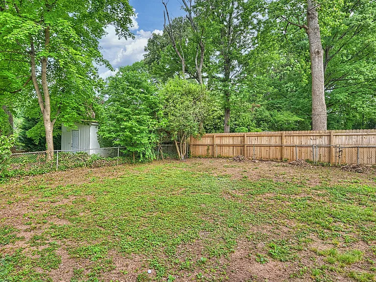 1500 Burnley Rd — Photo 24