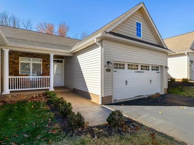 1212 Stocker St, Staunton, VA, 24401