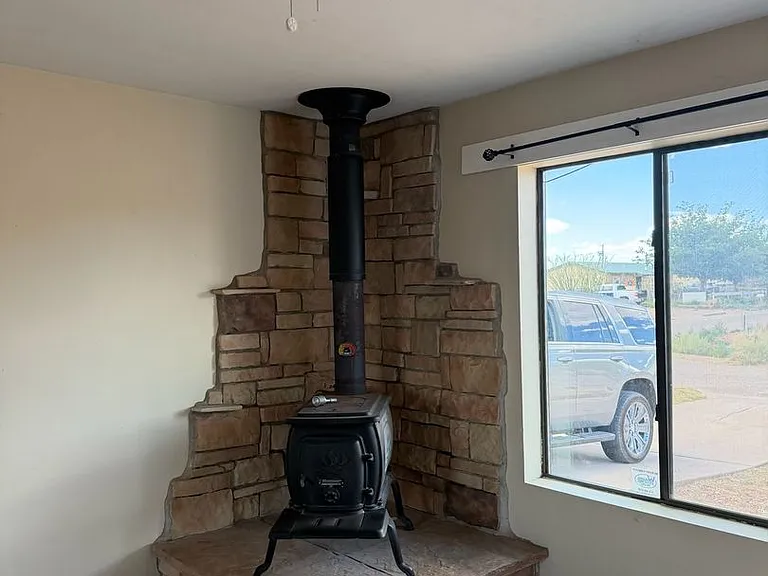 8 Alicia Dr — Photo 2
