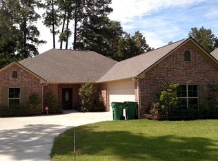 165 W Chance Rd, Lumberton, TX 77657