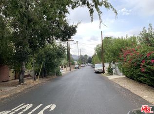 7618 Beckett St, Tujunga, CA 91042