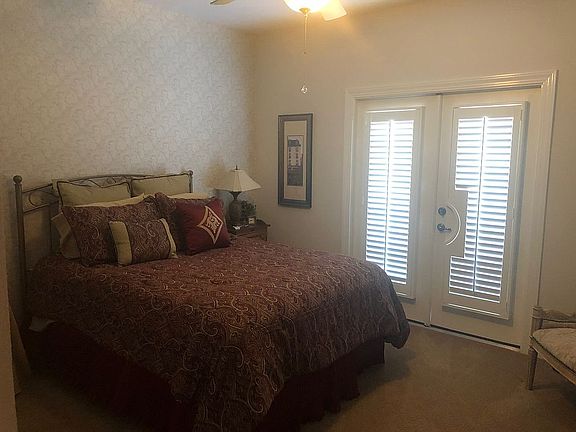 4th image of 1267 Vista Lago Pl