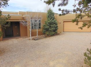 416 Calle Kokopelli, Santa Fe, NM 87501