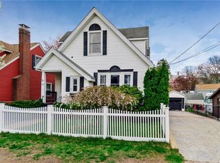 180 Bailey St, Woonsocket, RI 02895