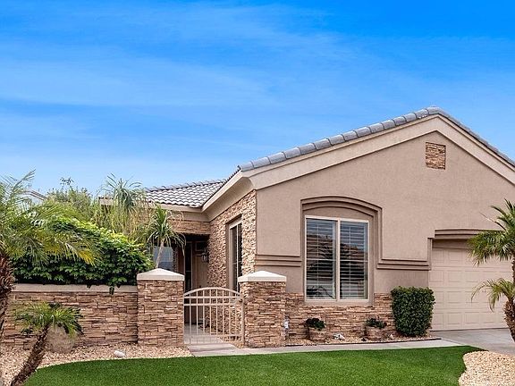 2nd image of 43985 Medinah Dr