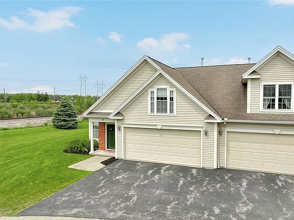 3rd image of 95 Eagle Pine Way