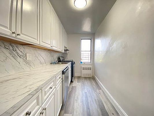 4th image of 143-23 Barclay Ave #5D