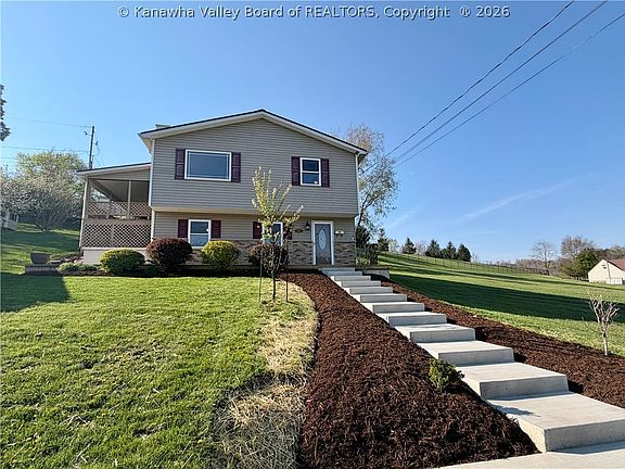 2nd image of 236 3rd Ave